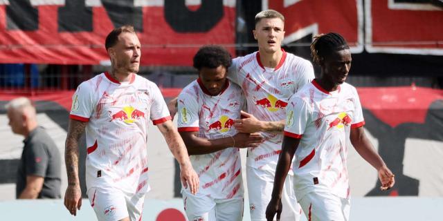 1724343528679074336.jpg 秦游夏:德甲第62季,最有趣的一季?