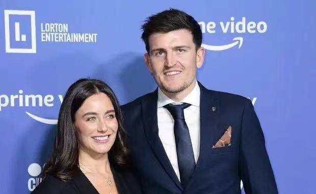 九游体育-【夜读】洪秘书帮我打理花店，你放心吧