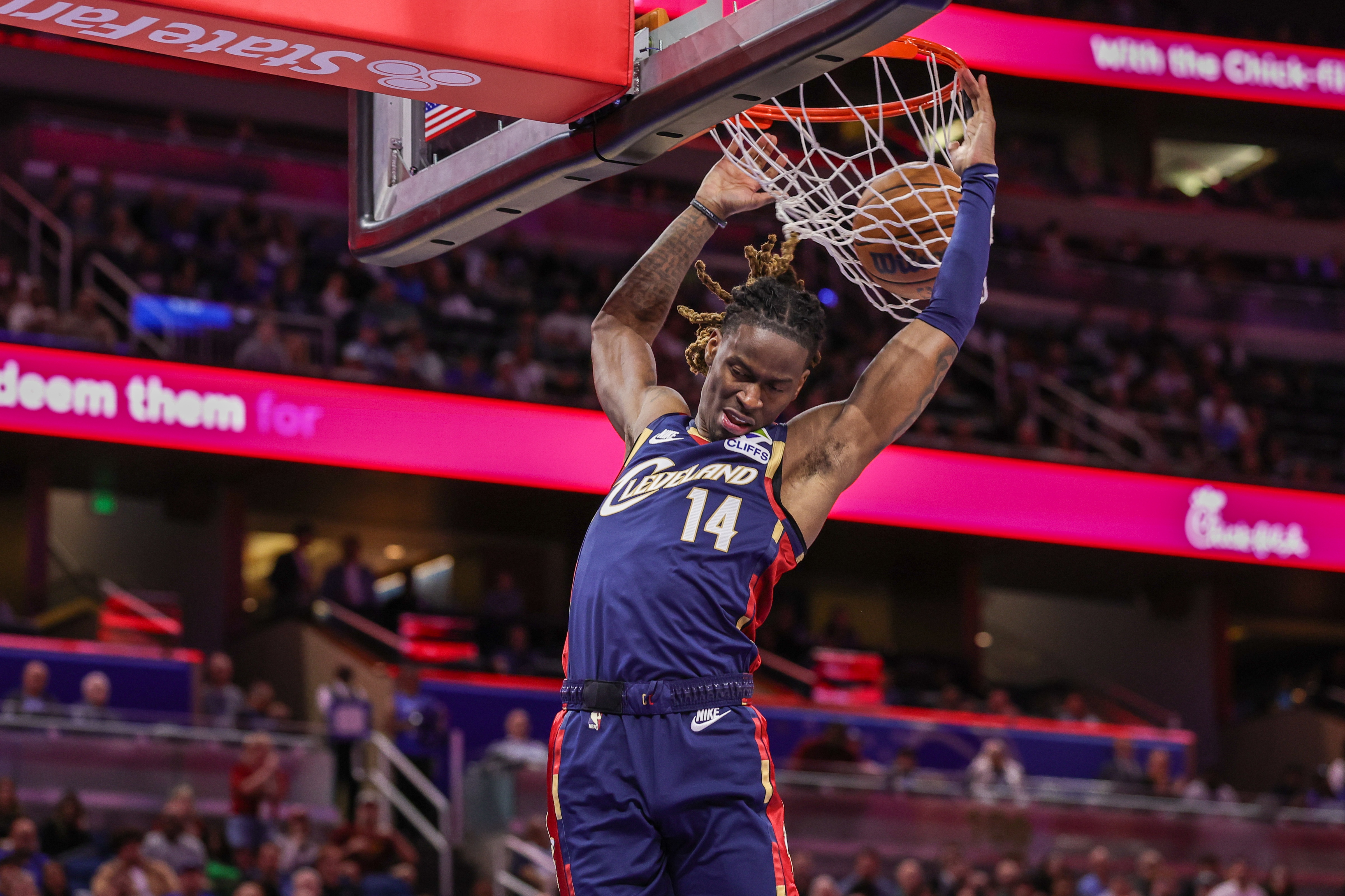 九游体育-埃利斯：我们有决心解决存在的问题 季后赛将会有很多胶着比赛