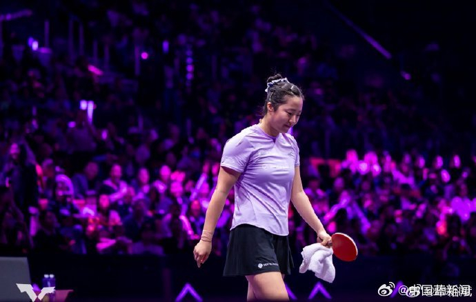 九游娱乐-申裕斌晒洪崖洞游玩照，备战2026WTT重庆冠军赛|乒乓球|运动员|打卡|赛场|景点_新浪体育_新浪新闻